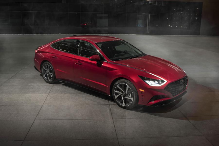  Hyundai Sonata 2019 года  (NA) (фото 1 из 42)